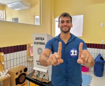 No Dia da Democracia, prefeito Gentil Neto exalta direito ao voto e a honra por ter sido escolhido pelo povo de Caxias