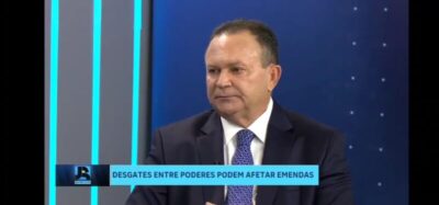 Brandão critica interferência entre os Poderes e defende harmonia institucional