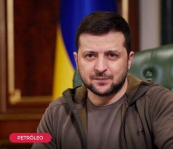 Drones da Ucrânia atacam uma das principais refinarias de petróleo da Rússia