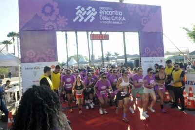 Encontro Delas reúne 1,5 mil mulheres para corrida feminina