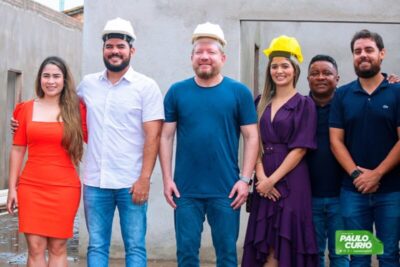 Paulo Curió e Othelino Neto e vistoriam andamento das obras do Hospital e da Praça da Família em Turilândia