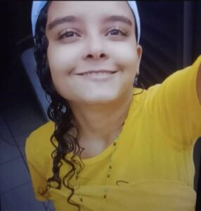 Jovem é morta a golpes de facão pelo padrasto