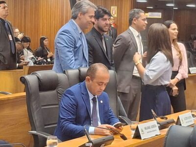 O deputado Aluísio Santos destaca festejo de Nossa Senhora das Dores em Chapadinha
