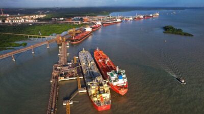 Porto do Itaqui se firma como principal corredor logístico para grãos e fertilizantes