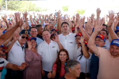 Mais de 590 famílias recebem cartões do Maranhão Livre da Fome e obras são anunciadas em três municípios