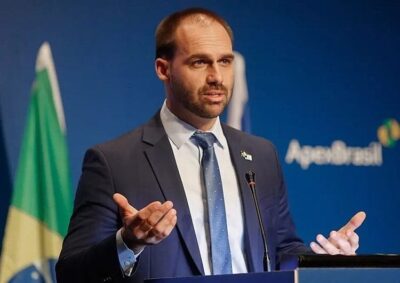Motta barra Eduardo Bolsonaro e abre caminho para cassação na Câmara