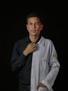 Barreirinhas de luto: jovem cantor e acadêmico de enfermagem morre vítima de toxoplasmose