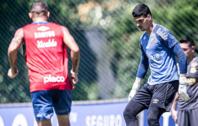 Santos se prepara para quartas de final com retorno de Gabriel Brazão
