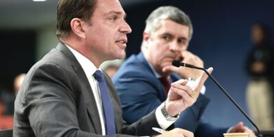 Trama golpista: Fux vota pela absolvição de ex-diretor da Abin