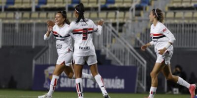 São Paulo vence clássico e avança na Copa do Brasil Feminina