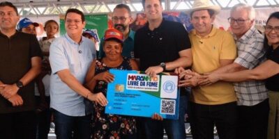 Mais 300 famílias de Coroatá recebem cartões do Programa Maranhão Livre da Fome