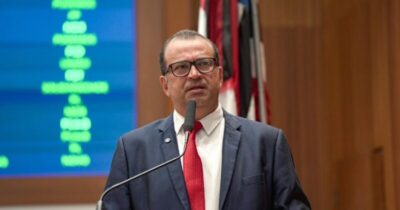 Adelmo Soares critica opositores que mudam de lado em busca de interesses