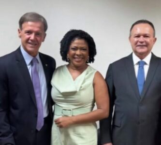 Vice de Braide posa ao lado de Brandão e alimenta rumores sobre aproximação