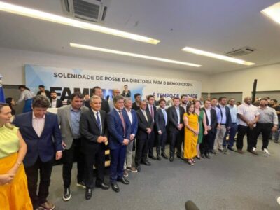 Ivo Rezende mostra força e é empossado em evento com inúmeras autoridades