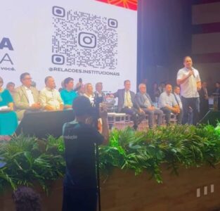 Senador diz que Lula promoverá encontro entre brandonistas e dinistas para buscar união