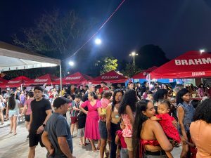 Primeira Feira Delícias na Praça, impulsiona a economia Pinheirense durante dois dias na Praça do Centenário