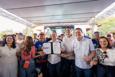 Governador Brandão e prefeito Rigo Teles assinam ordem de serviço para construção do aeroporto de Barra do Corda