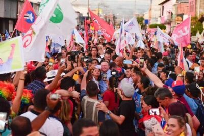 Multidão lota abertura da campanha de Carlos Brandão à reeleição em Imperatriz e Amarante do Maranhão
