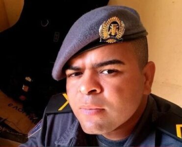Othelino Neto cobra providências do governo Brandão sobre policial baleado em serviço