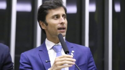 Duarte Jr. convoca esposa e filho do “Careca do INSS” para depor na CPMI
