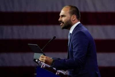PL oficializa Eduardo Bolsonaro como líder da Minoria na Câmara