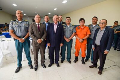 Governo e comandos da Polícia Militar alinham estratégias de segurança pública