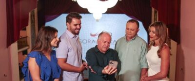 Governador e primeira-dama entregam lustre do Teatro Arthur Azevedo completamente restaurado