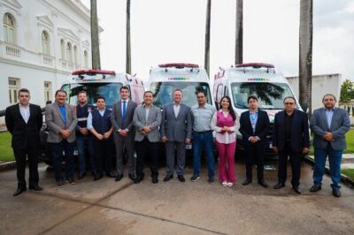 Com ação municipalista, Governo do Estado entrega ambulâncias e reforça apoio a atendimentos de emergência