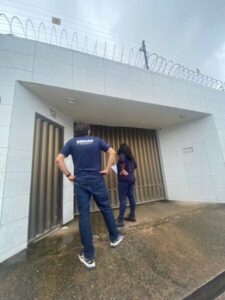 Semap identifica e autua responsável por descarte irregular de lixo em terreno na MA-204 em Paço do Lumiar