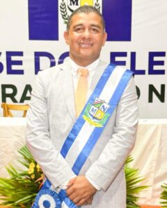 Ivaldo Ribeiro toma posse como prefeito e promete avanços para Miranda do Norte