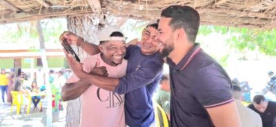 LUCAS RAVI PRESTIGIA FESTEJO TRADICIONAL EM PERITORÓ
