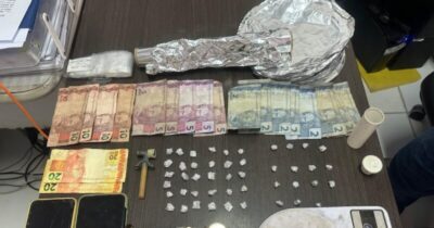 Dupla é presa vendendo drogas em bar no Mercado Central