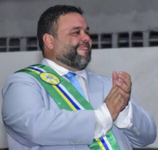 Prefeitura de Primeira Cruz rebate denúncia e prefeito Dr. Guilherme fala com exclusividade ao Blog da Mônica