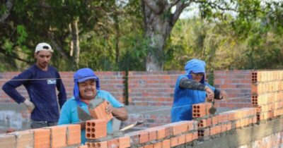 Prefeito Nonatinho inicia construção de estádio de futebol no povoado Pedreiras