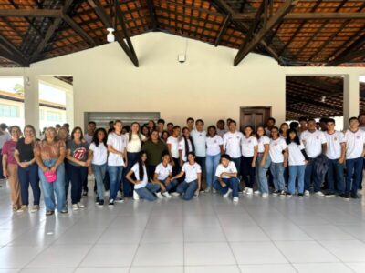 Em Pedreiras, Junior Cascaria destaca reforma do Centro de Ensino Oscar Galvão