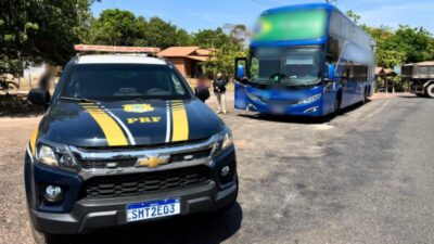 Mais de 10kg de maconha são encontrados pela PRF em ônibus de passageiros