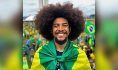 Quem é o influenciador que fez Bolsonaro ser condenado por racismo