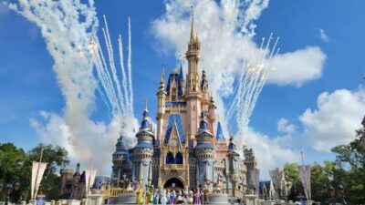 Disney pagará US$ 10 milhões por coleta de dados de crianças em vídeos no YouTube