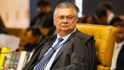 Dino suspende julgamento sobre aposentadoria por invalidez do INSS no STF