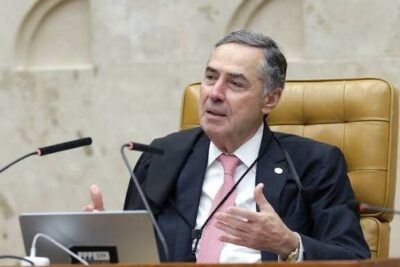 Barroso diz que votou “com dor no coração” contra habeas corpus de Lula em 2018, mas não se arrepende