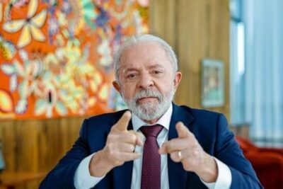 Lula sanciona com vetos projeto que altera a Lei da Ficha Limpa