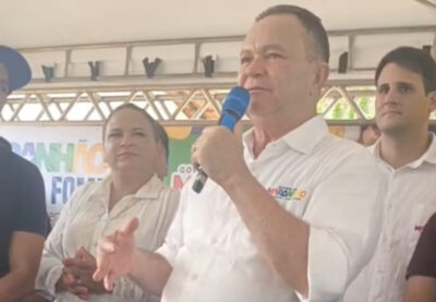 “Deus está com a mão em cima do Palácio”, diz Brandão em reação a perseguições