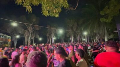 Seresta da Independência anima público no Balneário do Chaga em São Roque, Barreirinhas