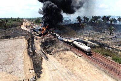 Porto do Itaqui auxilia no controle do incêndio de vagões da Vale
