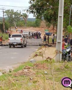 Manifestação termina em confronto na Estrada do Iguaíba, em Paço do Lumiar