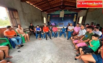 Prefeito Dr. Amilcar Rocha visita comunidades e conversa com a população