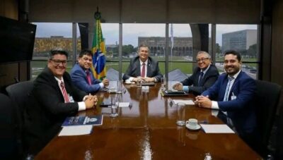 Prefeito Dr. Amilcar Rocha viaja até Brasília para adquirir recursos e melhorias para Barreirinhas