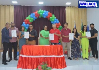 Prefeito Walace Azevedo empossa os 5 novos conselheiros tutelares eleitos em Icatu