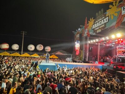 Gestão Kleber Tratorzão transforma São Domingos com Festival do Abacaxi que movimenta cultura e economia