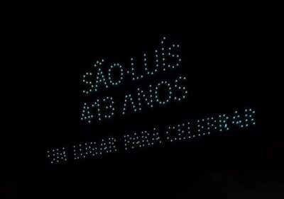 Drones iluminam céus de São Luís em aniversário de 413 anos
